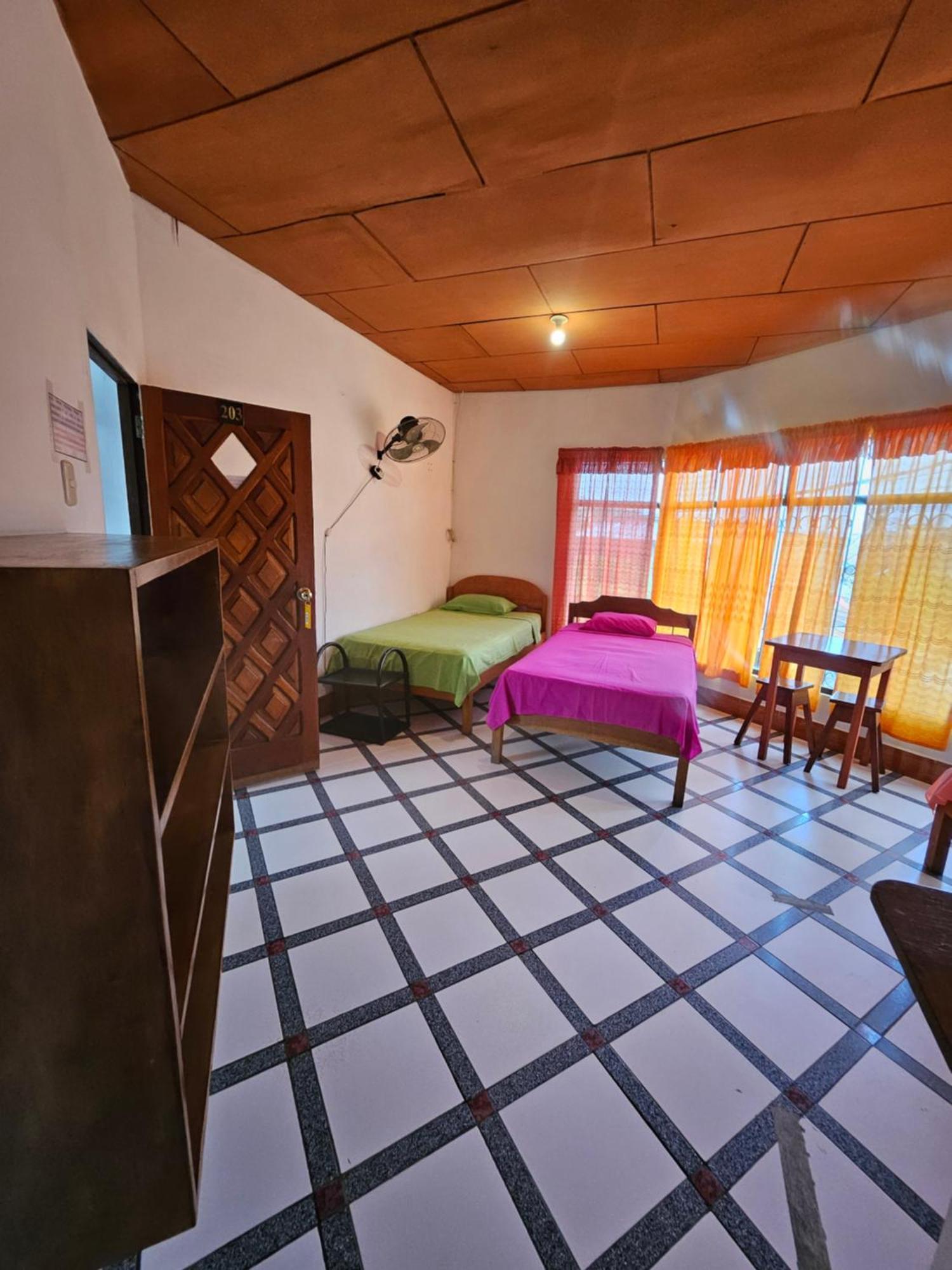 فندق Sarisa House إكيتوس المظهر الخارجي الصورة