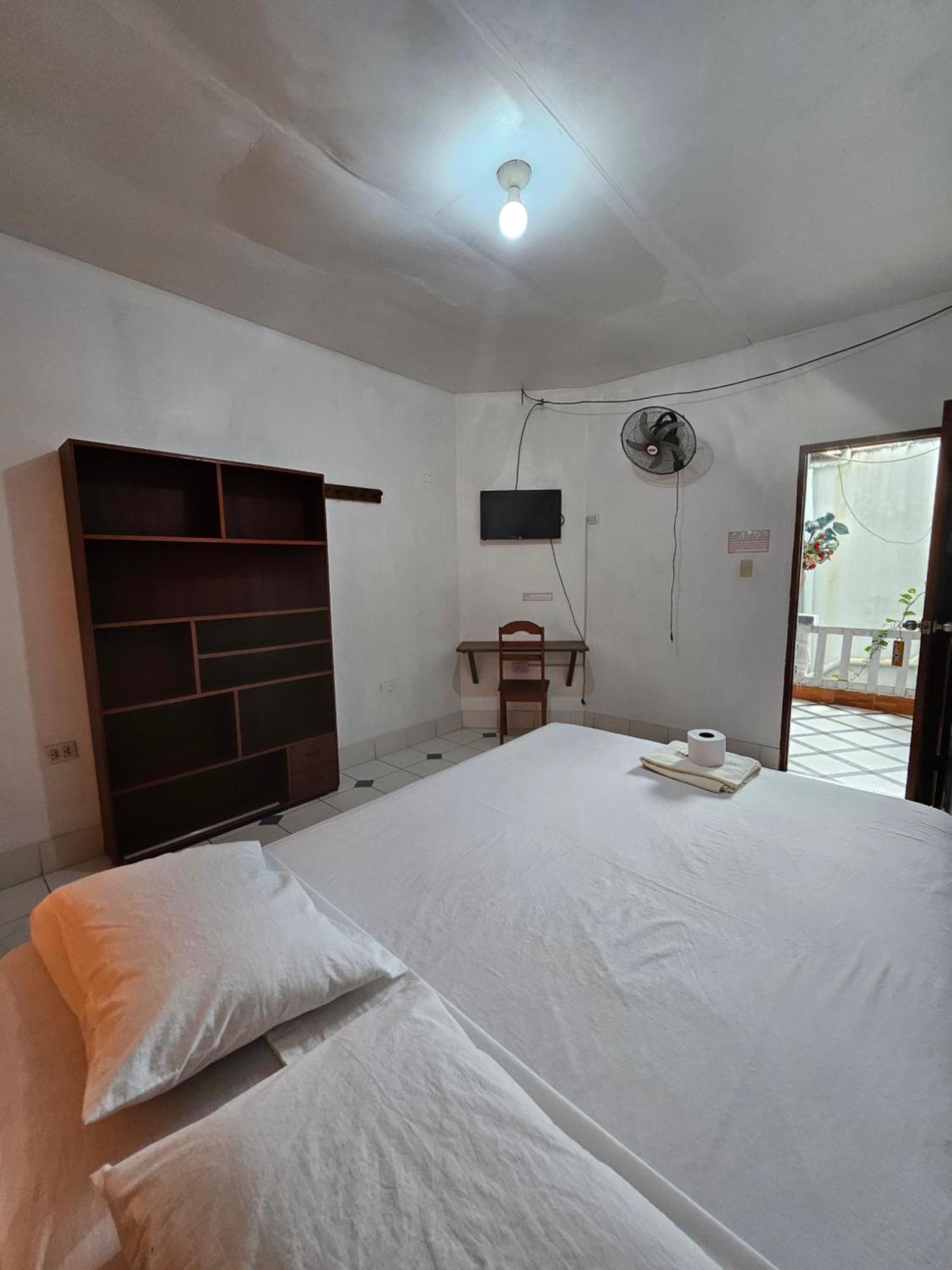 فندق Sarisa House إكيتوس المظهر الخارجي الصورة
