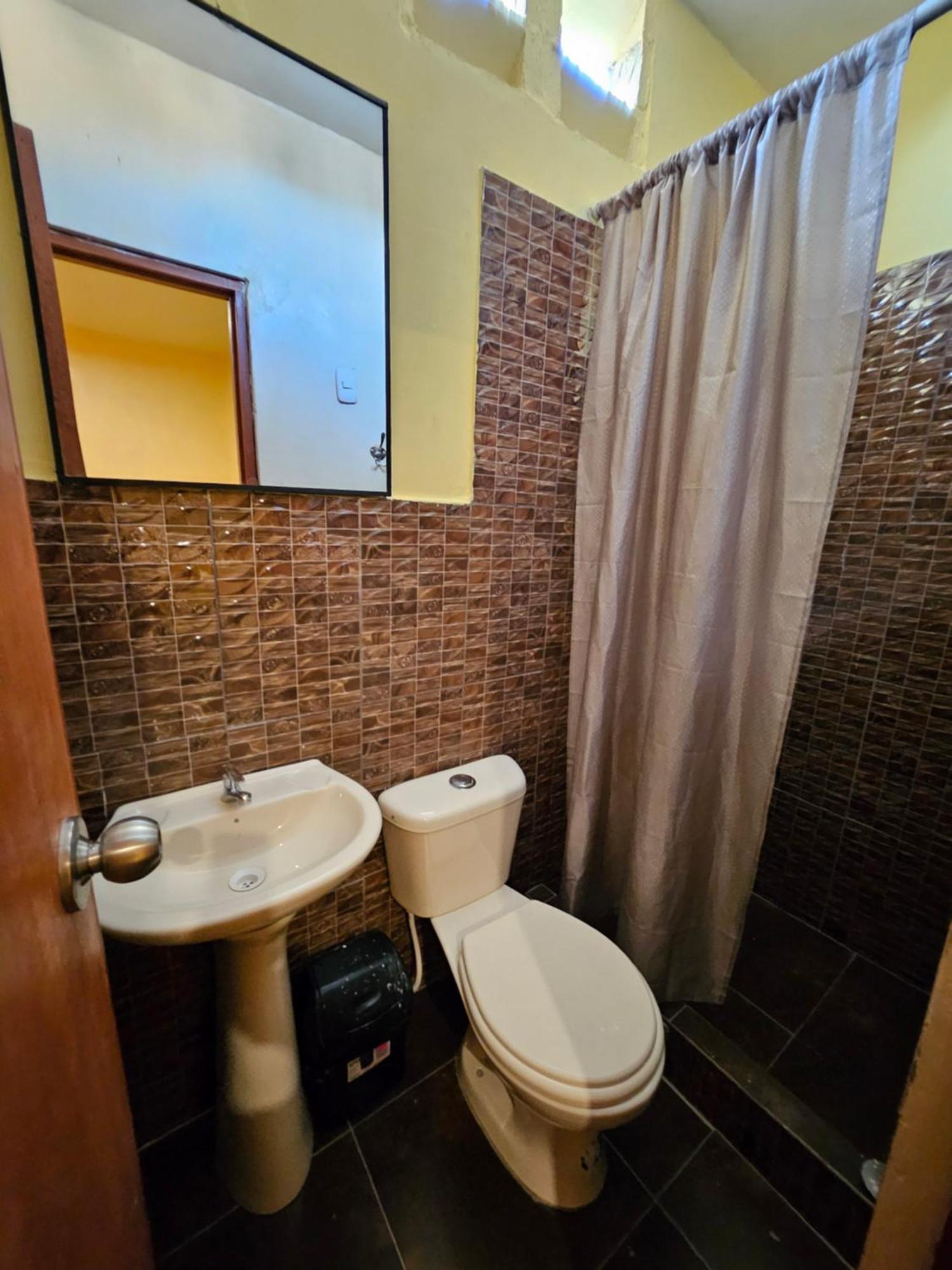 فندق Sarisa House إكيتوس المظهر الخارجي الصورة